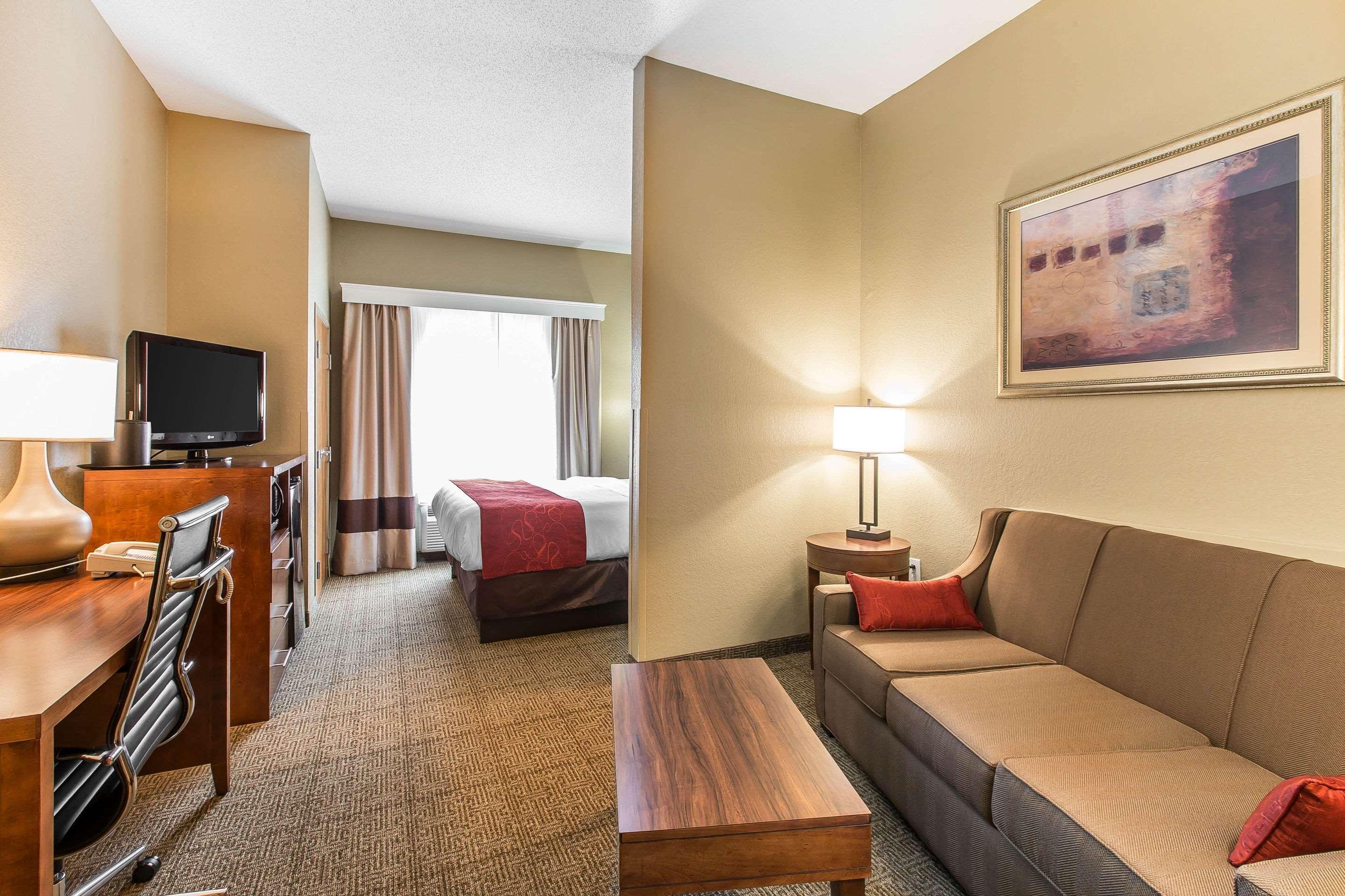 Comfort Suites Oxford I-20 Exit 188 Εξωτερικό φωτογραφία