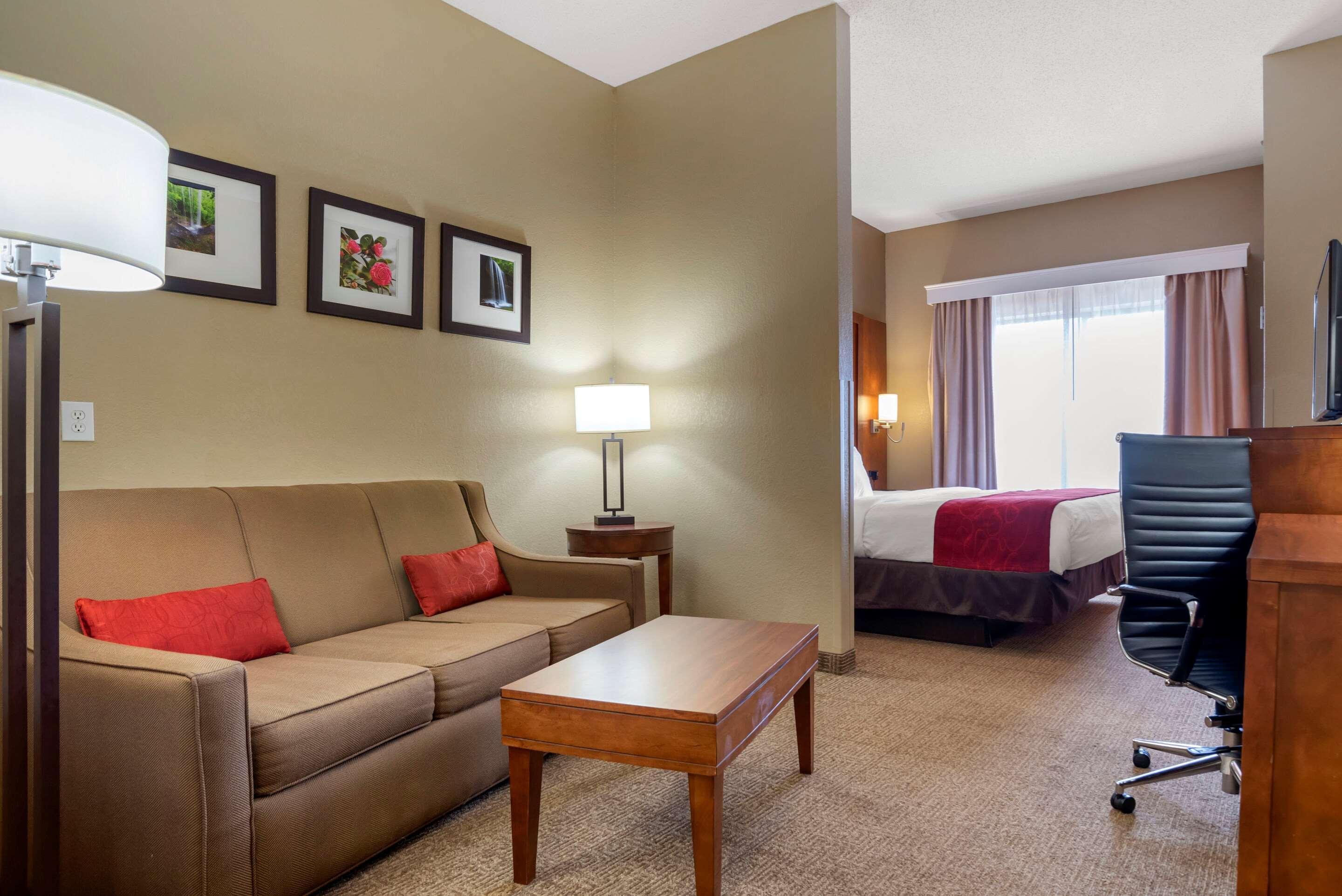 Comfort Suites Oxford I-20 Exit 188 Εξωτερικό φωτογραφία