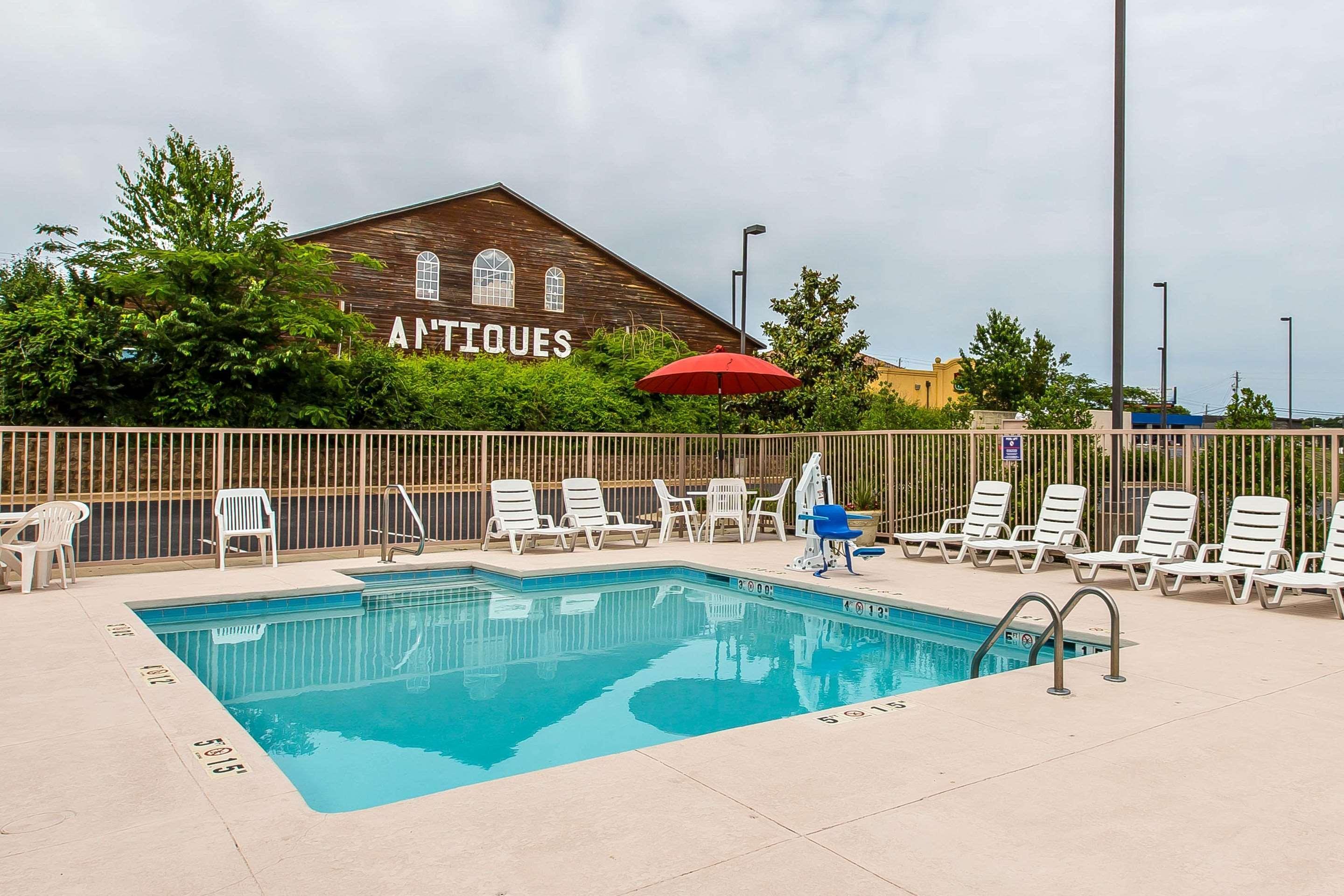 Comfort Suites Oxford I-20 Exit 188 Εξωτερικό φωτογραφία
